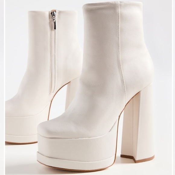 Shoes - NIB Schutz Selene Platform Booties ankle boots Pearl white 7 Hot Nappa Leather
